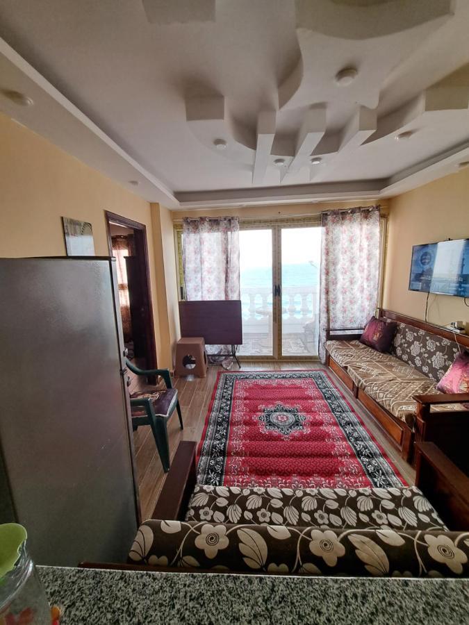 Panorama Apartment With A Charming Sea And Swimming Pool View Near Alexandria With Free Wifi شقة باطلالة ساحرة على البحر وحمام السباحة Zewnętrze zdjęcie