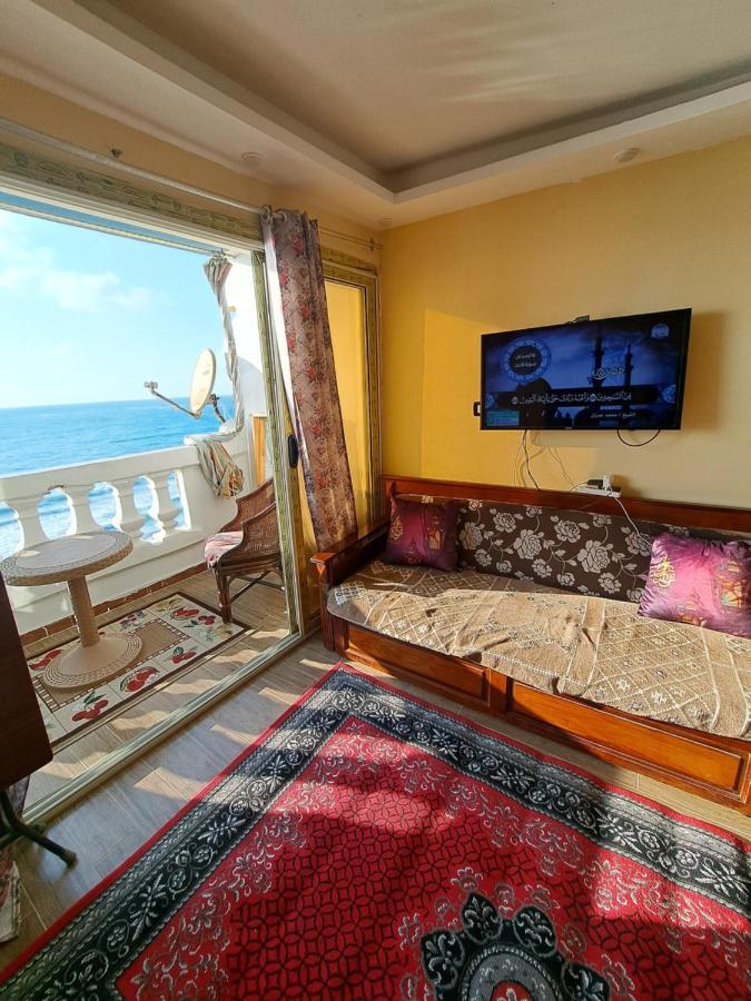 Panorama Apartment With A Charming Sea And Swimming Pool View Near Alexandria With Free Wifi شقة باطلالة ساحرة على البحر وحمام السباحة Zewnętrze zdjęcie